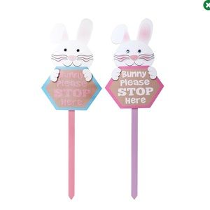 EASTER BUNNY Wooden Sentiment Lawn Garden Stake Signs : BUNNY PLEASE STOP HERE